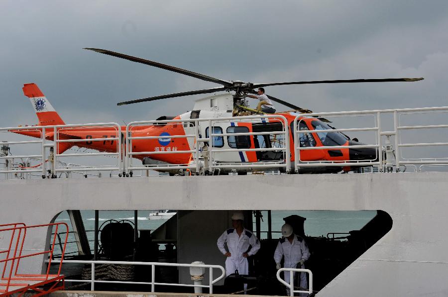 Mayor barco patrulla de Mar Meridional de China va en camino para misión de rescate 4