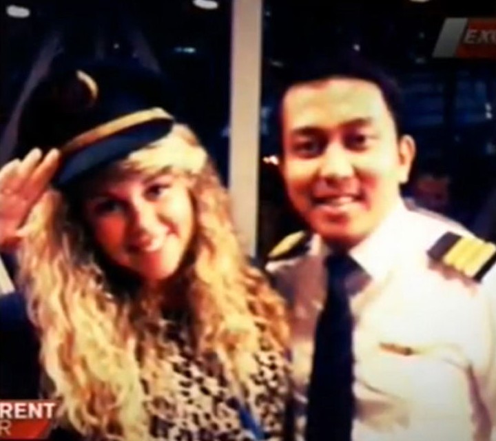 El copiloto de Malaysia Airlines fumó y se hizo fotos con mujeres durante un vuelo en 2011 (4)