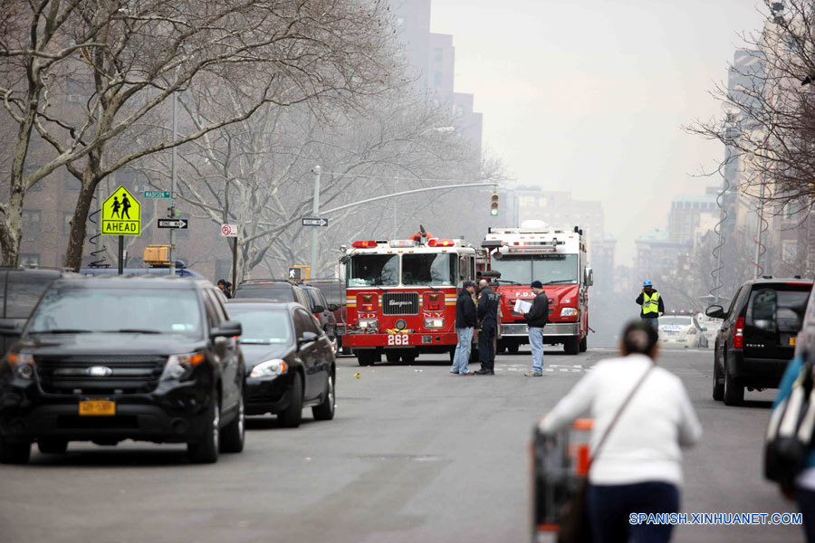 Explosión en edificio de Nueva York deja al menos 2 muertos y 18 heridos