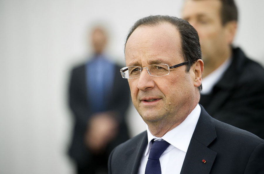 Hollande: Intentos de Rusia por anexarse Crimea, "inaceptables"