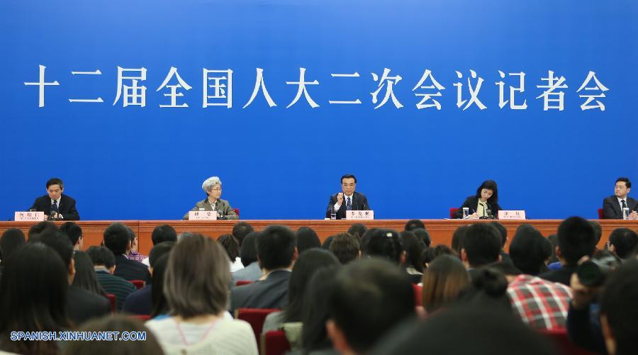 Premier chino llama a impulsar intereses comunes con países vecinos