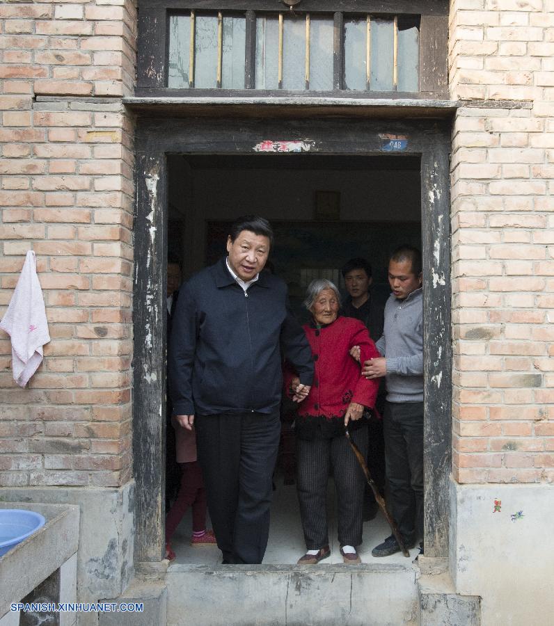 Enfoque de China: Xi busca que funcionarios "suden" corrupción