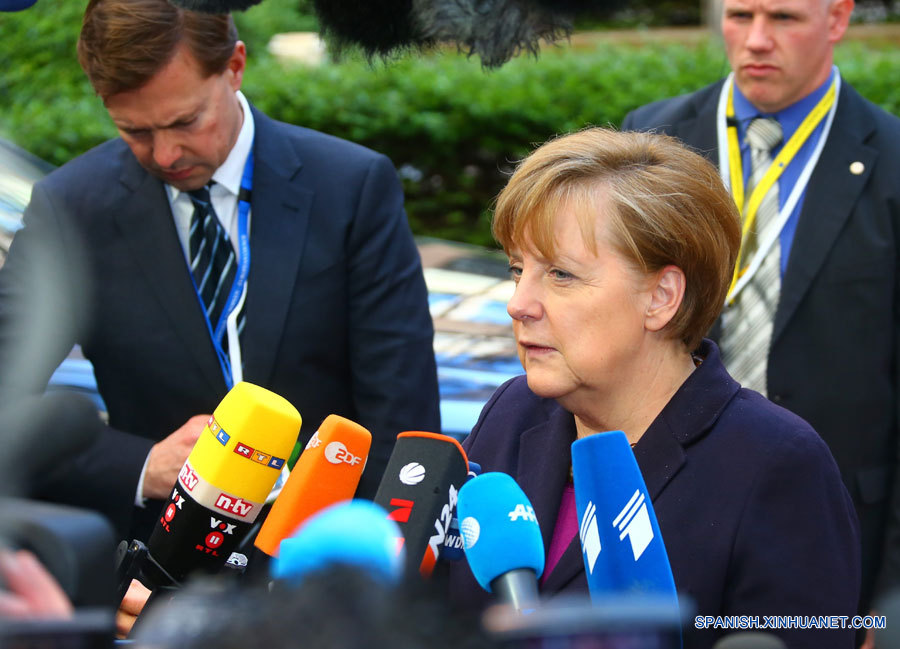 Merkel pide respuesta decidida de UE ante Ucrania antes de cumbre de bloque