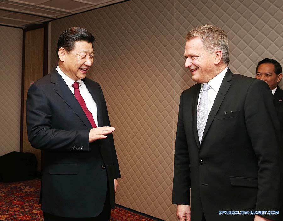 Presidentes chino y finlandés se reúnen en Países Bajos y prometen impulsar cooperación 