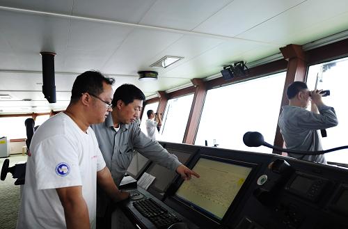 Barcos chinos continúan búsqueda de Vuelo MH370