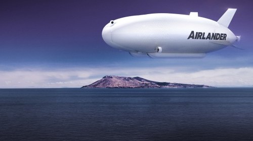 Bruce Dickinson compra Airlander: la aeronave más grande del mundo