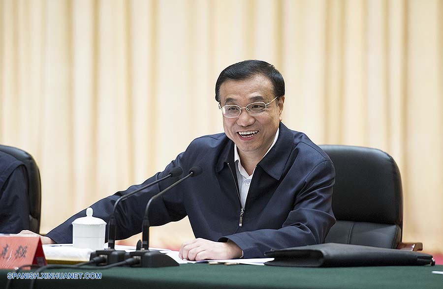 PM chino enfatiza reforma en medio de esfuerzos para estabilizar economía