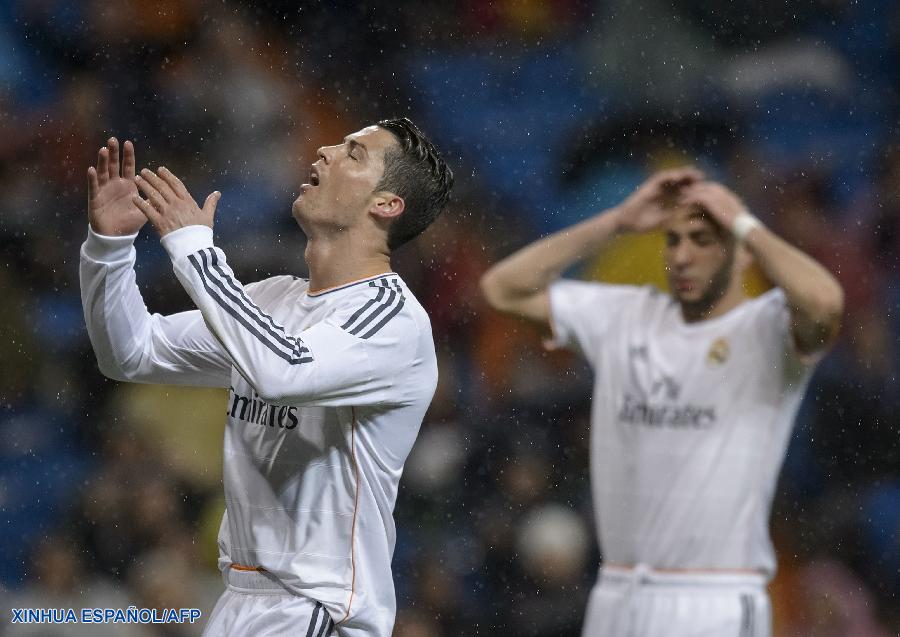 Fútbol: Real Madrid golea 5-0 al Rayo Vallecano 5