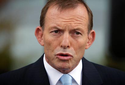 Primer ministro australiano elogia ayuda de China en búsqueda de MH370