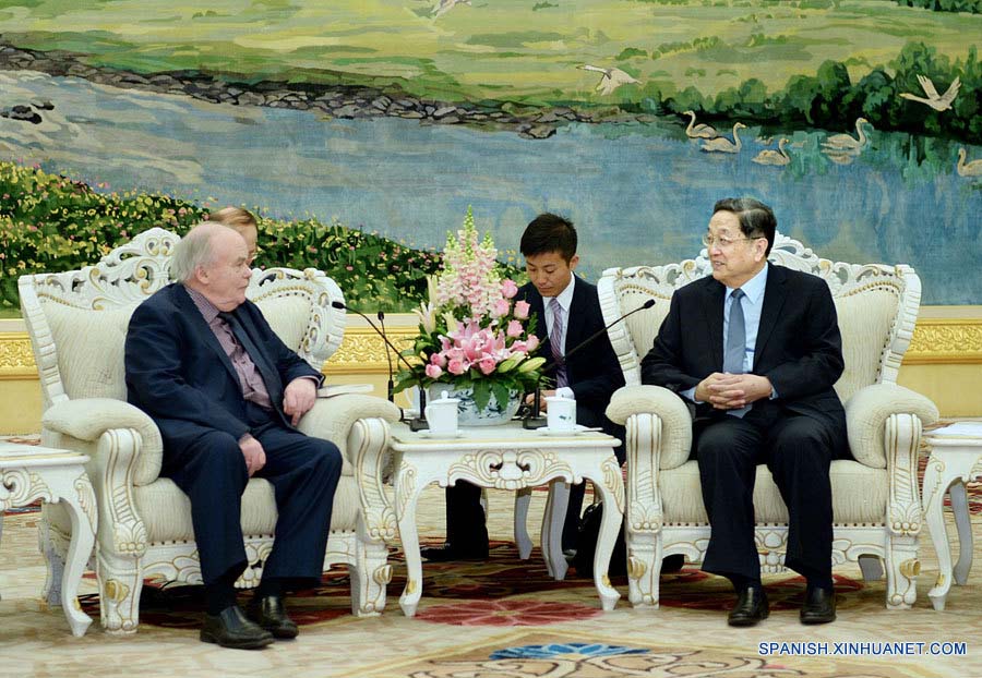 China fortalecerá coordinación con Rusia en organización internacional