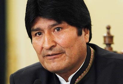 Presidente de Bolivia se solidariza con Chile por víctimas terremoto
