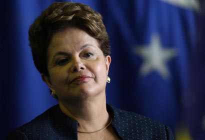 Manifiesta presidenta de Brasil solidaridad con Chile tras terremoto