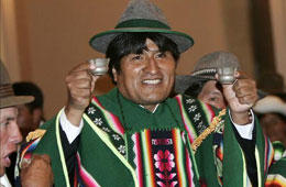 ESPECIAL: Destino permitió cambiar rumbo de Bolivia, dice presidente Morales