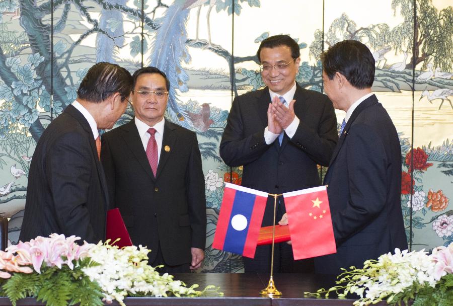 China y Laos promoverán cooperación ferroviaria