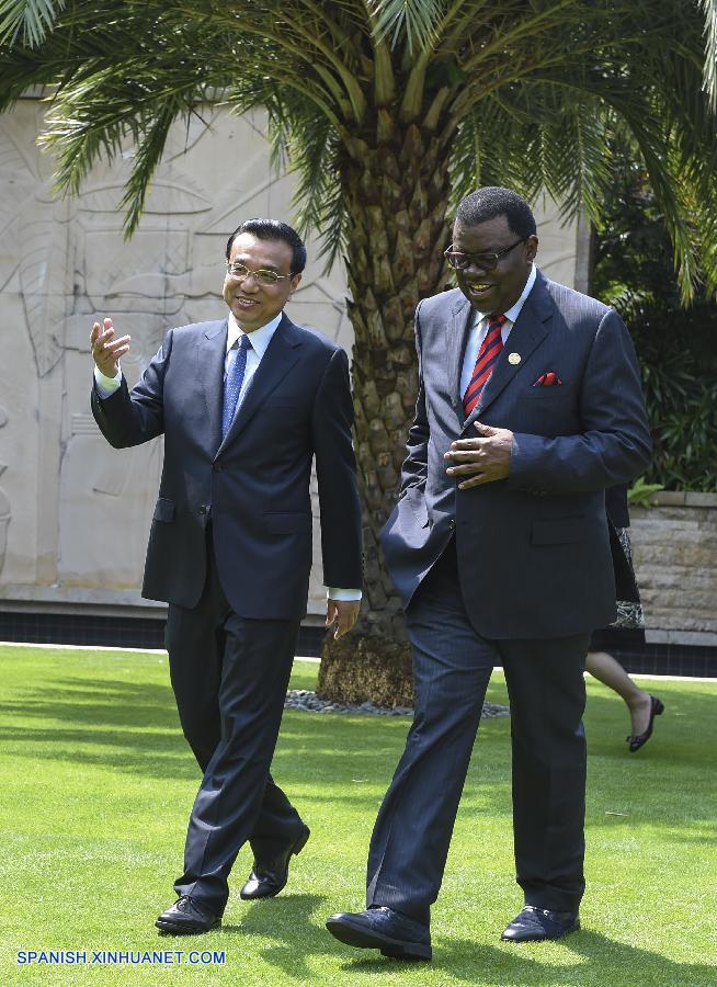 China y Namibia buscan estrechar cooperación en inversión