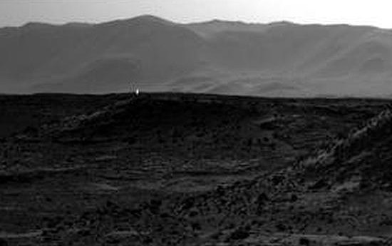 Fotografían una luz brillante en Marte