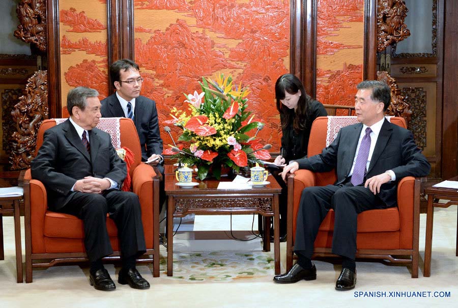 Viceprimer ministro chino pide a comunidad de negocios japonesa enmendar relaciones