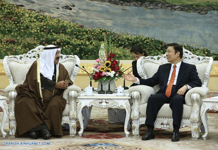 China y Kuwait prometen impulsar relaciones económicas