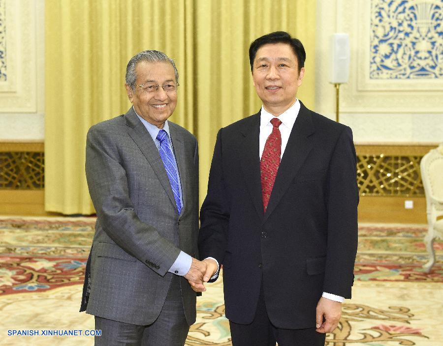 VP chino se reúne con ex PM malasio