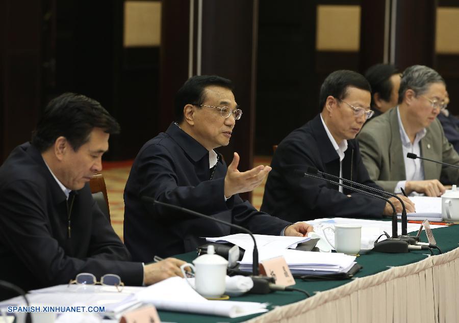Enfoque de China: PM chino pide construir cinturón económico de río Yangtse