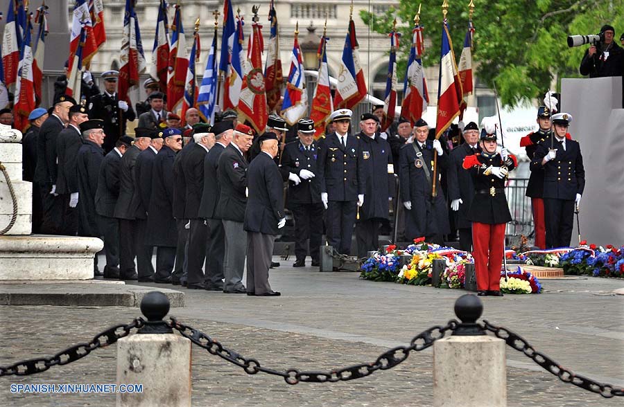 Francia conmemora aniversario de final de Segunda Guerra Mundial