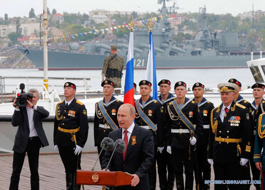 Presidente ruso llega a Sebastopol para ceremonia de Día de Victoria  4