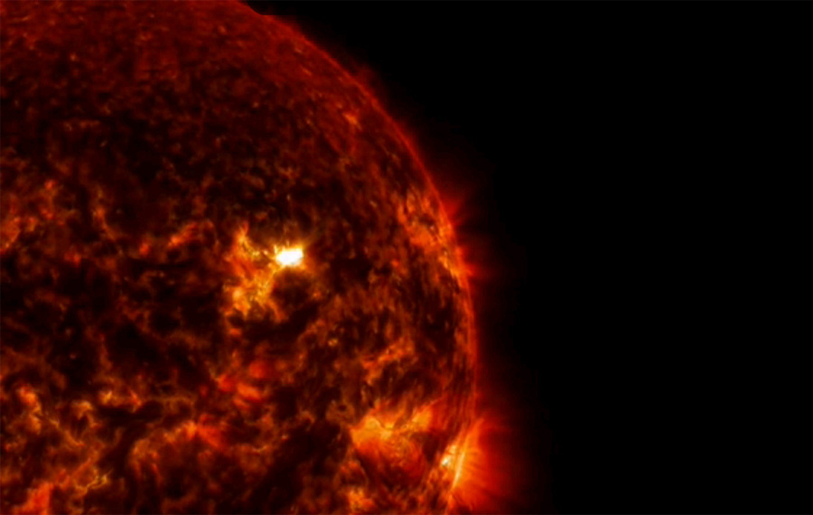 La NASA publica llamaradas solares de clase X