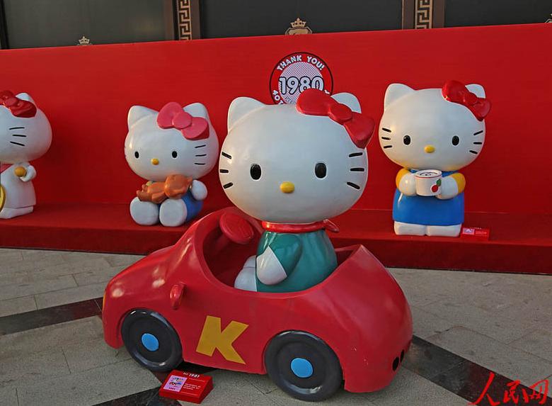 Hello Kitty celebra su 40 cumpleaños (3)