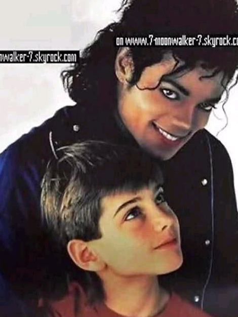 Michael Jackson enfrenta nueva denuncia por acoso sexual