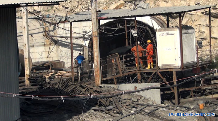 Explosión en mina de carbón turca deja un muerto y 300 atrapados