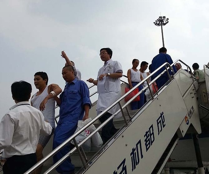 Autoridades chinas evacuan a más ciudadanos chinos de Vietnam