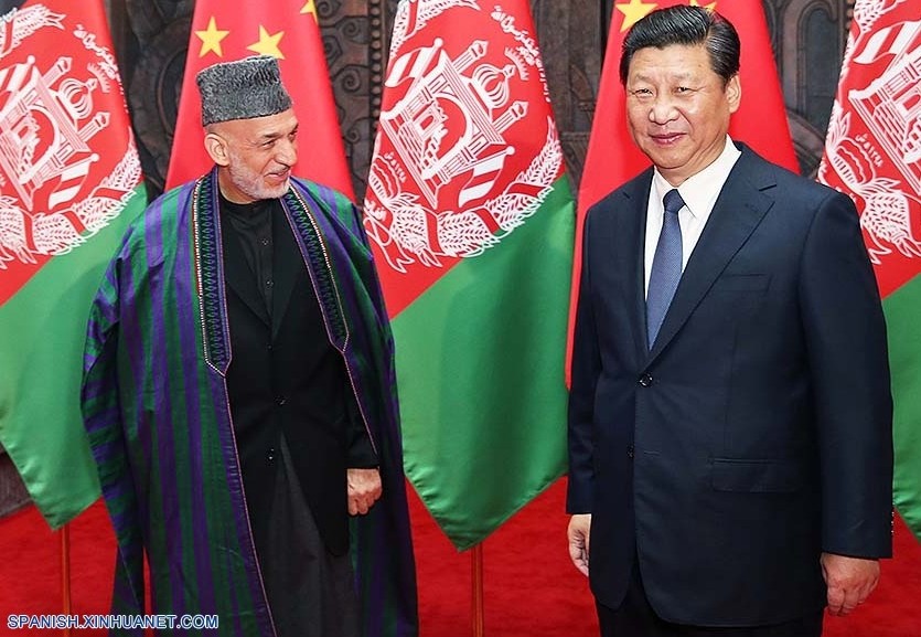 Presidente chino se reúne con presidente afgano Hamid Karzai