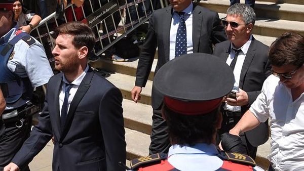 Fiscalía no recurrirá a la condena de Messi