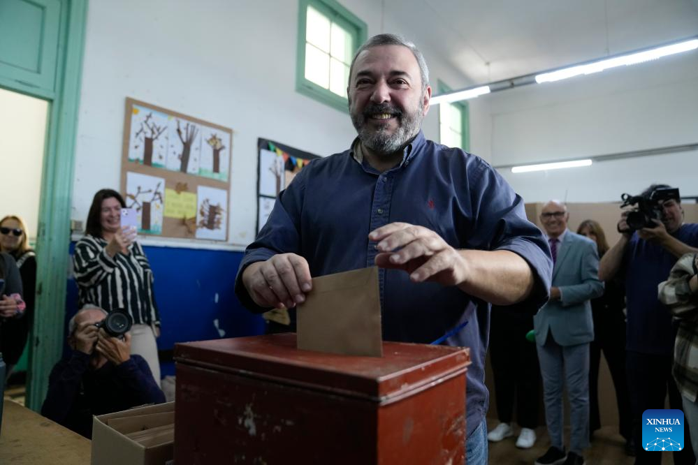 Uruguayos votan con normalidad en elecciones departamentales, difunde Corte Electoral
