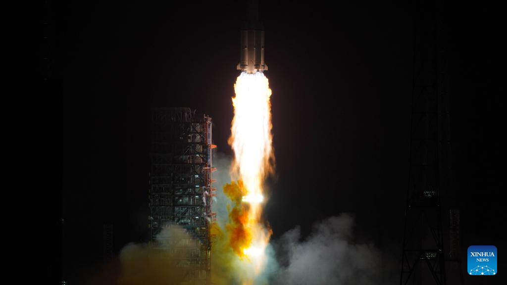 China lanza satélite Chinasat-9C