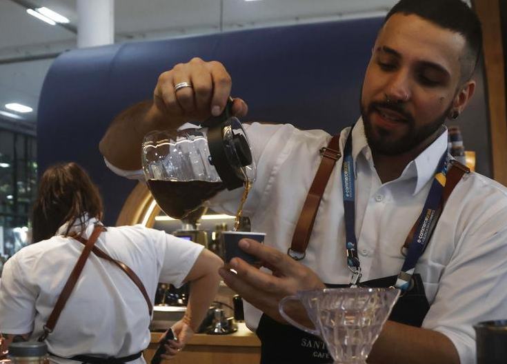 Brasil prevé producción récord de café en 2026 y reafirma liderazgo mundial del sector