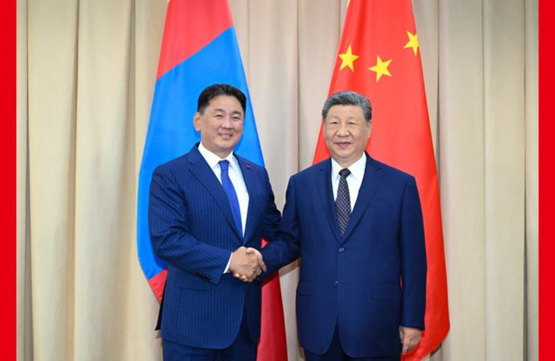 Xi dice que China está lista para avanzar de la mano en camino de modernización con Mongolia