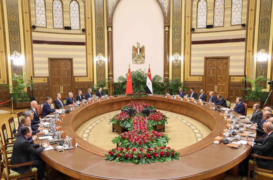 Canciller chino dice que propuesta de cuatro puntos de Xi brinda una solución china para la paz y estabilidad en Medio Oriente