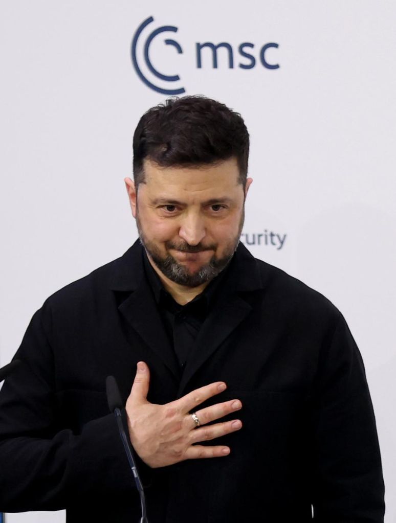 Zelensky afirma que Ucrania busca terminar conflicto con Rusia, pero necesita garantías de seguridad