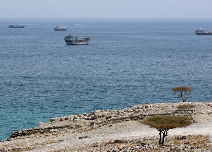 Irán y Omán acuerdan detalles de nuevas rutas para entrada y salida de estrecho de Ormuz