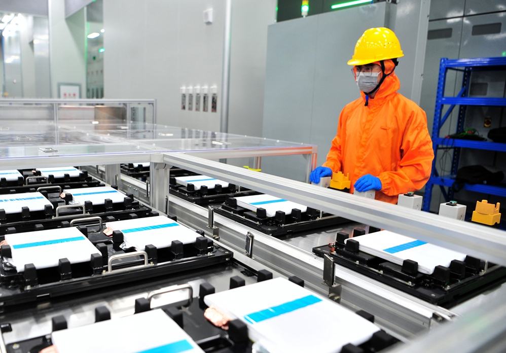 China apunta para el 2030 al uso masivo de baterías de estado sólido