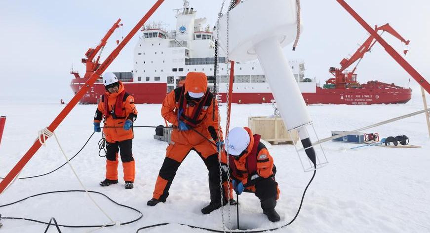 Rompehielos chinos Xuelong y Xuelong 2 regresan tras fructífera expedición al Ártico