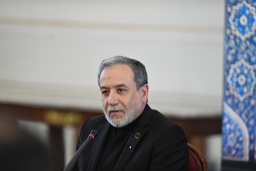Teherán está listo para apoyar inicio de diálogo entre Arabia Saudí y Yemen, dice canciller iraní
