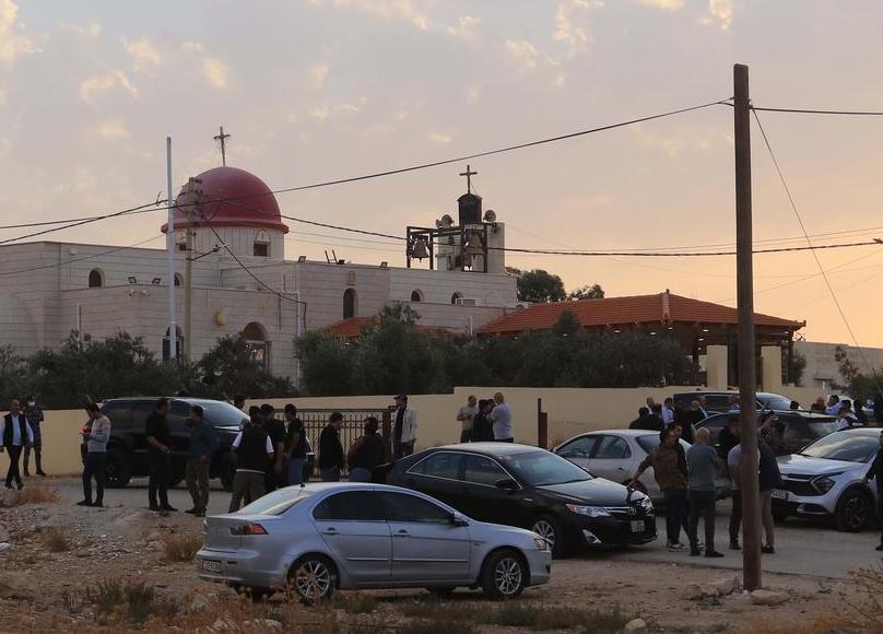 Número de muertos por ataque a iglesia de Karak en Jordania asciende a 9 mientras rey promete respuesta firme