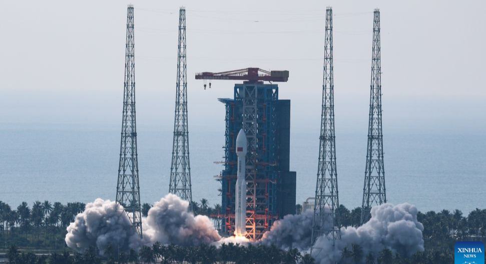 China lanza nuevo grupo de satélites de internet