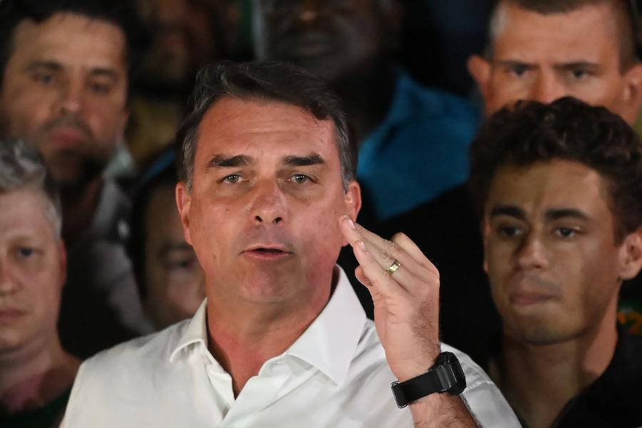 Partidos aliados de Flávio Bolsonaro reconocen victoria de Lula y rechazan anular elección en Brasil