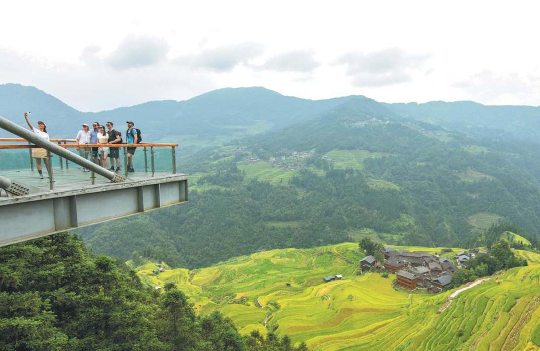 Los turistas exploran las ciudades menos conocidas de China