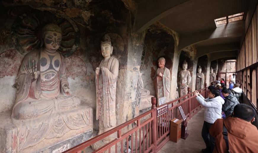 China reporta crecimiento estable de turismo nacional en primeros 9 meses de 2026