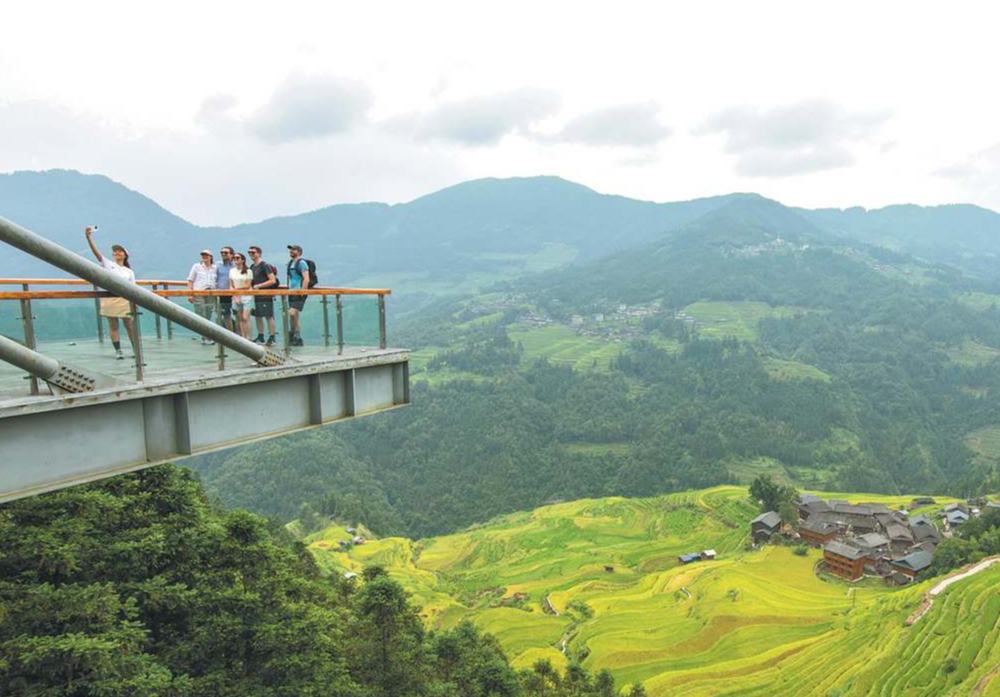 Los turistas exploran las ciudades menos conocidas de China