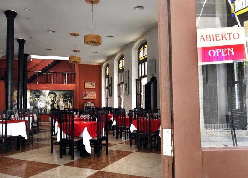 Cuba recibe 65,1% menos de visitantes internacionales hasta septiembre por sanciones de EEUU